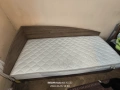 Продавам единично легло, снимка 1