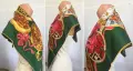 Nina Ricci Голям Дамски Шал от 100% Коприна Оригинален Нина Ричи Зелен Цветя Парфюми, снимка 15