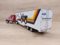 Ford LTL 9000 Altaya 1:43, снимка 4
