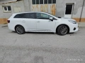 Toyota Avensis 1,8 full екстри, снимка 6