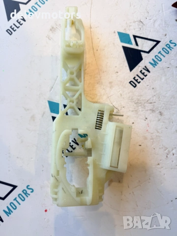 82655Q0000 основа предна лява дръжка от Hyundai I20 1.0i, двигател G3LE 101 кс., автоматик, 5000 км