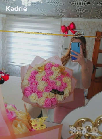 вечен букет от 51 рози 🌹, снимка 3 - Подаръци за жени - 54972115