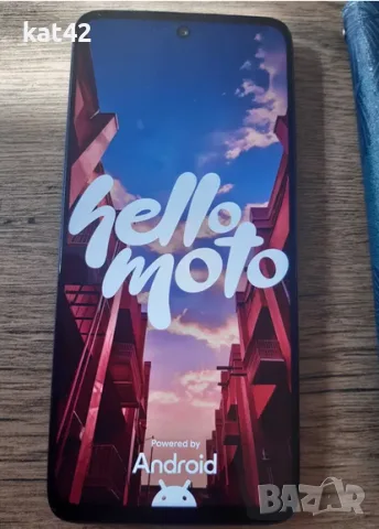 Продавам телефон Motorola G35