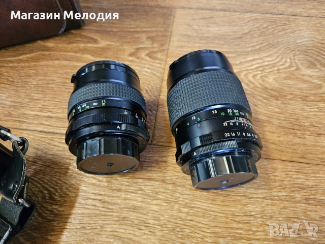 Ретро фотокомплект Revueflex SC1 + Обективи, Светкавица и Самоснимачка Haka Autoknips II, снимка 18 - Фотоапарати - 54710954