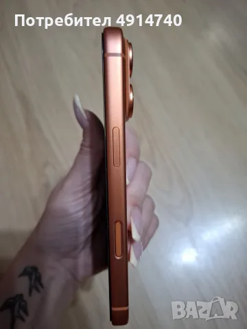 Айфон 17про 256GB в отлично състояние в комплект с много калъфки , снимка 6 - Apple iPhone - 55613946