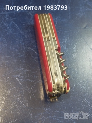Многофункционален Victorinox Huntsman,неизползван., снимка 8 - Ножове - 54689528