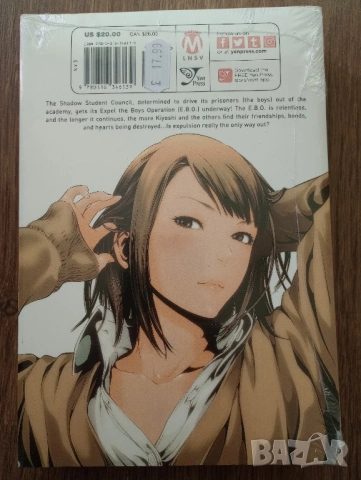 Манга: Cardcaptor Sakura Collector's Edition, Attack On Titan: Colossal Edition, Prison School и др., снимка 15 - Списания и комикси - 54311673