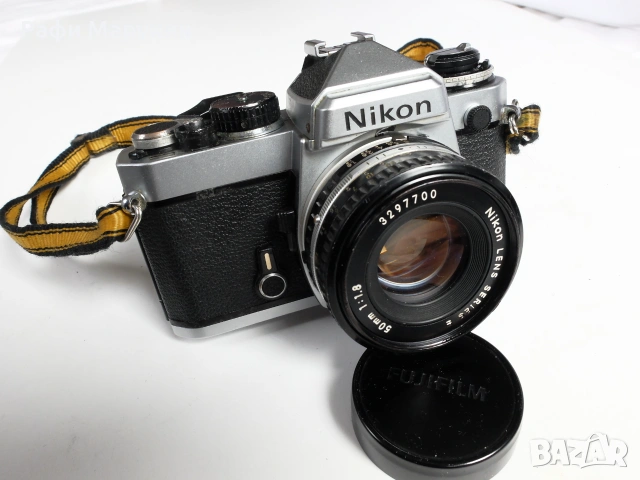 ЛЕГЕНДАТА SLR "NIKON FE"-перфектно състояние