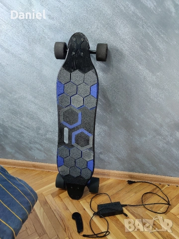 Електрически скейтборд wowgo, снимка 2 - Скейтборд, ховърборд, уейвборд - 54388893