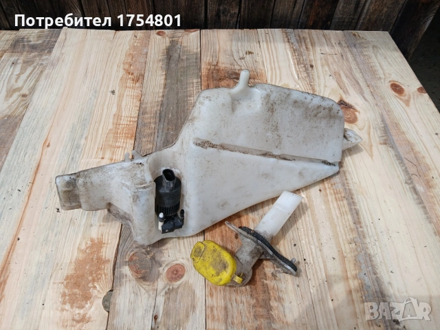 Казанче за чистачки (Разширителен съд) за Renault Scenic 1 / Рено Сценик 1.6, снимка 4 - Части - 54391465