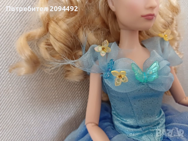 Оригинална Disney Store Дисни кукла Пепеляшка , снимка 5 - Кукли - 54256948