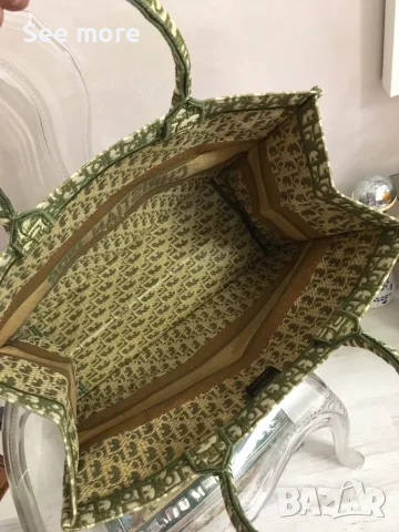 Christian Dior Large Oblique Book Tote in Green чанта, снимка 6 - Чанти - 54932294