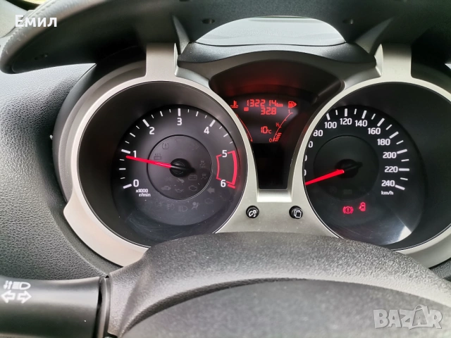 Nisan juke, снимка 12 - Автомобили и джипове - 54461579