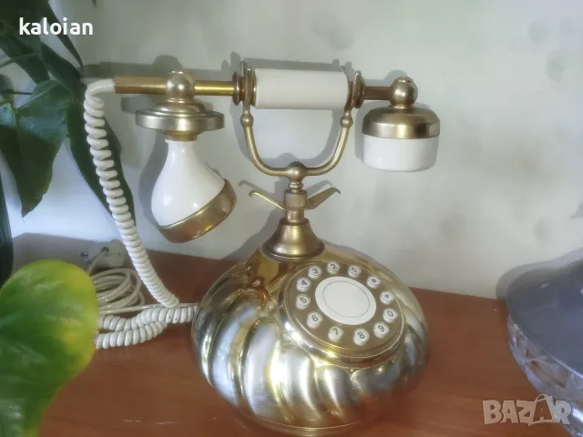 Старинен стационарен телефон Telcer Telefonia, изработен по поръчка в Италия , снимка 4 - Стационарни телефони и факсове - 55593114