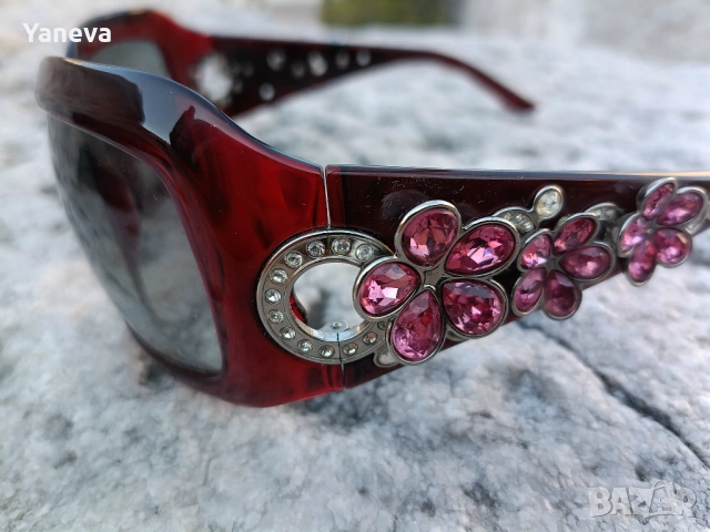 Bvlgari, серия  "Flower"  в цвят бордо. , снимка 5 - Слънчеви и диоптрични очила - 54282380