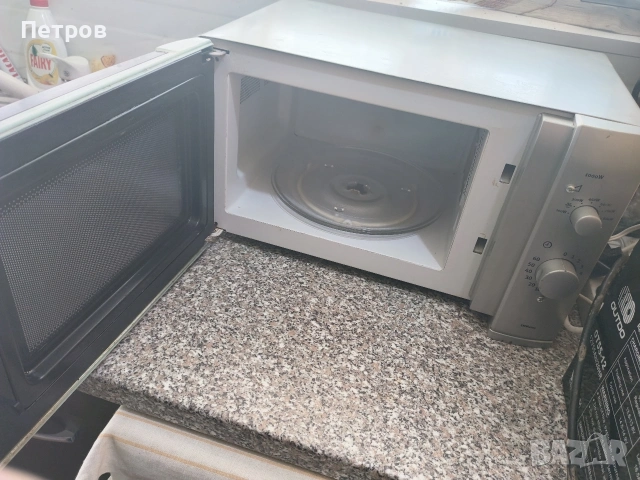 Микровълнова фурна с грил , снимка 2 - Микровълнови - 54304612