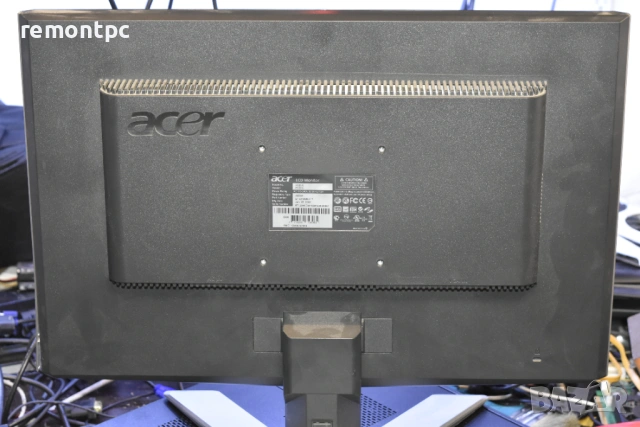 22 инчов монитор Acer P223W 1680 х 1050 LCD VGA, снимка 6 - Монитори - 54916355