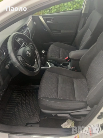 Toyota Auris , снимка 13 - Автомобили и джипове - 54580371