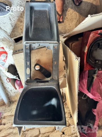 продавам golf 3 gti на части и други части за golf 3