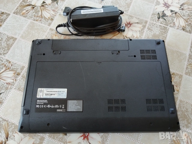 Лаптоп Lenovo IdeaPad N581, снимка 3 - Лаптопи за дома - 54957189