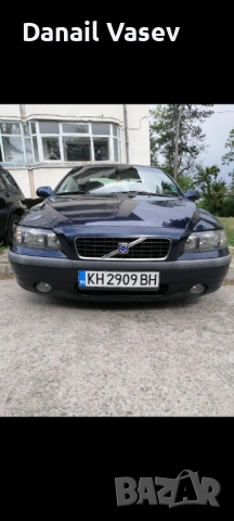 S60 D5 163кс. 2002г., ръчна ск., 290х. км. Продава се с проблем в първи цилиндър. Всичко по колата е
