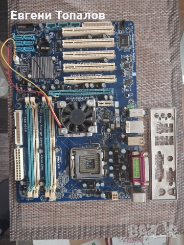 Дънна платка Gigabyte GA-P45T-ES3G