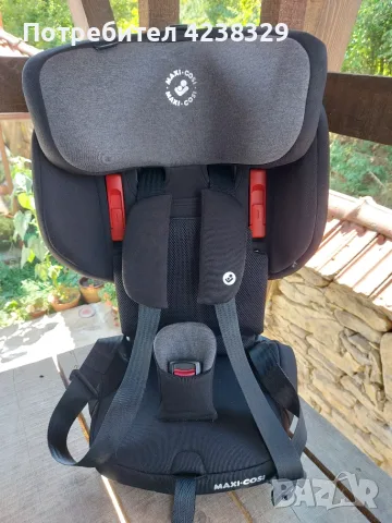 2 бр. сгъваеми детски столчета Maxi-Cosi Nomad