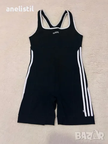Adidas дамски спортен гащеризон – ретро модел, размер 42