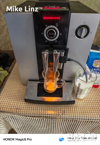 Jura impressa F7 , снимка 3 - Кафемашини - 55248956
