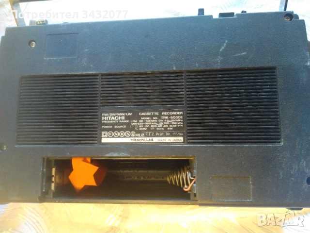Радио касетофон Нитачи, снимка 3 - Радиокасетофони, транзистори - 53952335