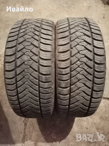 Продавам 2 броя зимни гуми 225.45.17 на 1 сезон дот 2022 Maxxis 