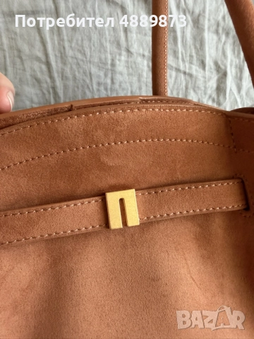 JW PEI Hana Medium Faux Suede Tote Bag, снимка 6 - Чанти - 55332633