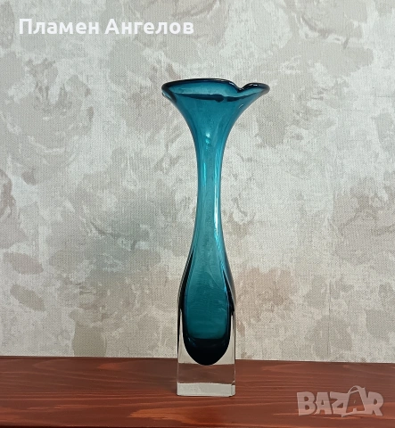Стъклена ваза Aseda - Швеция 60те - 70те години. 