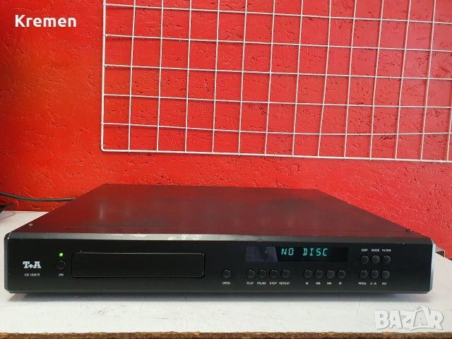CD T+A CD 1230R, снимка 2 - Ресийвъри, усилватели, смесителни пултове - 55019085