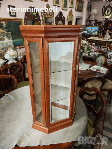 Елегантна ъглова витринка , снимка 6 - Секции и витрини - 54385310