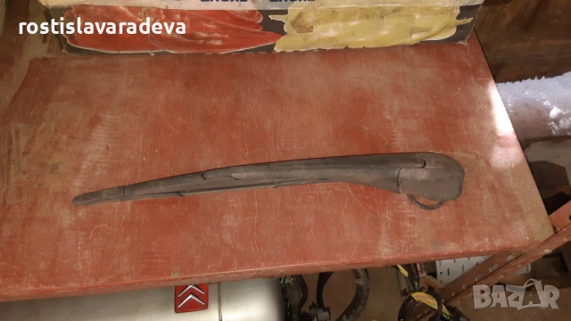 Задно рамо с чистачка от Пежо 807