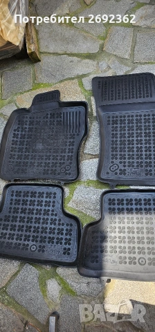 Ориг.гумени стелки голф 7 ауди А3