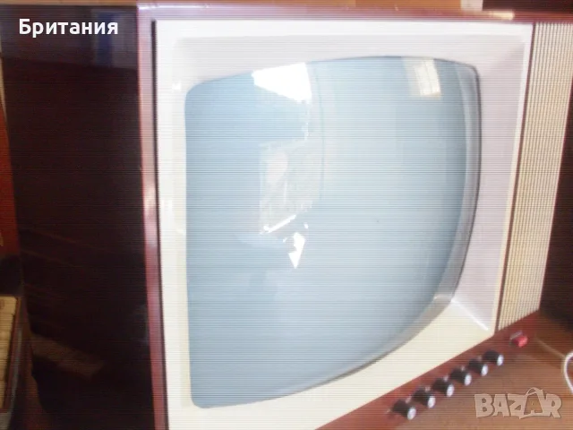 Стар колекционерски български лампов телевизор с покривало и крака., снимка 5 - Антикварни и старинни предмети - 55412220
