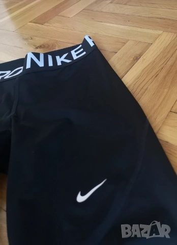 Оригинален дамски клин Nike pro размер S , снимка 2 - Клинове - 54568007