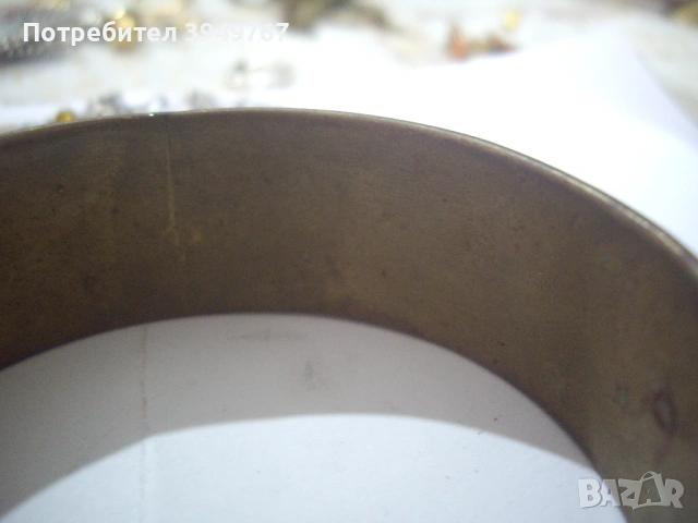 Стара бронзова гривна, снимка 4 - Гривни - 54365482