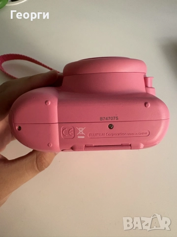 Fujifilm Instax mini 9 + подарък 10 бр. снимки , снимка 4 - Камери - 55578728