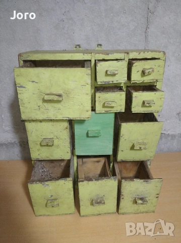 стар шкаф , снимка 4 - Шкафове - 54342069