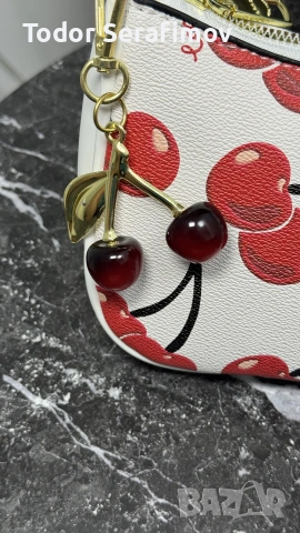 Дамска чанта Coach Nolita Cherry Print White / Чанта с череши, снимка 4 - Чанти - 55278676
