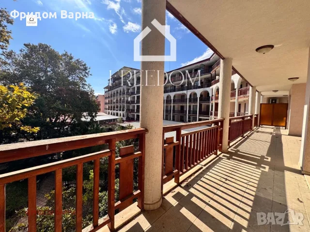 Продава 4-СТАЕН - град Варна, к.к. Св.Св. Константин и Елена, снимка 3 - Апартаменти - 55530894
