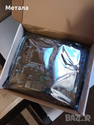 Продавам чисто нова дънна платка ASROCK B760M-HDV M2 D4 сокет 1700, снимка 2 - Дънни платки - 54715041