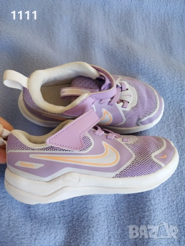 Летни маратонки Nike номер 27.