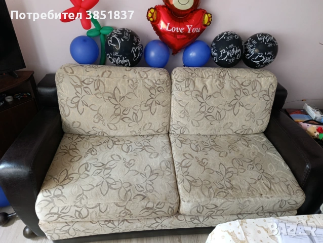 Продавам холен разтегателен диван 