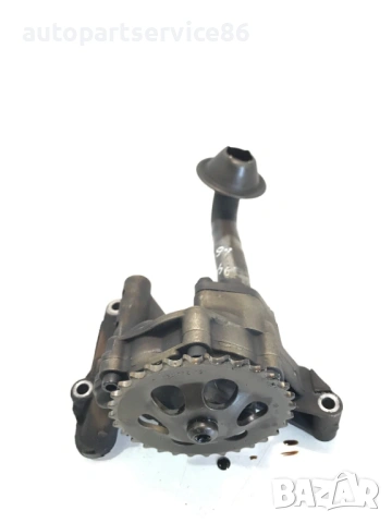 Маслена помпа за Audi A4 / A3 AKL 1.6 бензин (2001) 06A115105