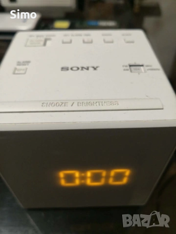 Радио колонка с часовник Sony - ICF-C1
