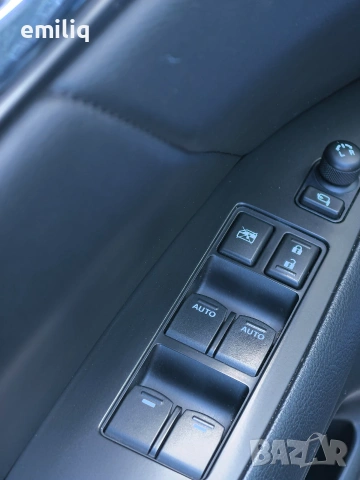 Suzuki Kizashi , снимка 9 - Автомобили и джипове - 55088981